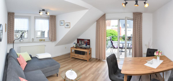 50 qm 2 OG mit Balkon