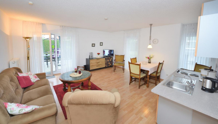 56 qm 1 OG mit Aufzug u. Balkon