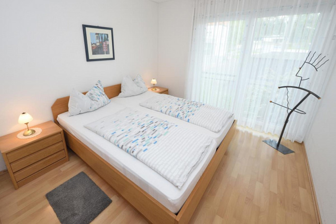 57 qm 1 OG mit Aufzug u. Balkon